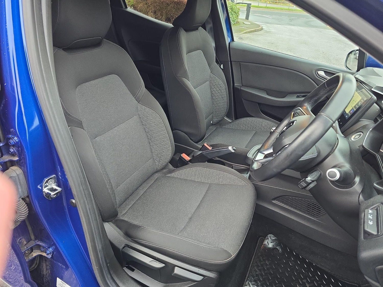 Used Renault Clio 2020 for sale - 77305247: Photo 15