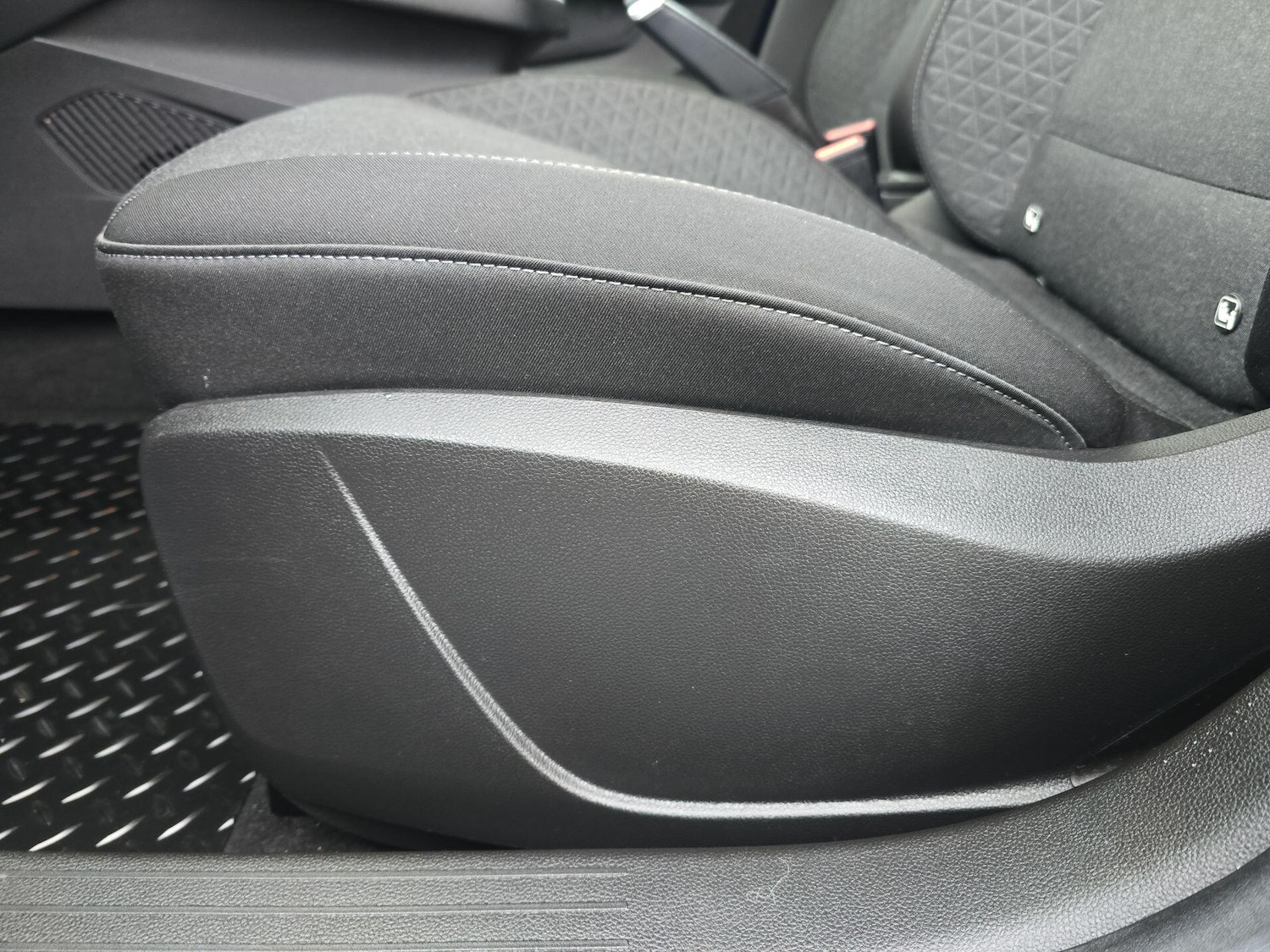 Used Renault Clio 2020 for sale - 77305247: Photo 6