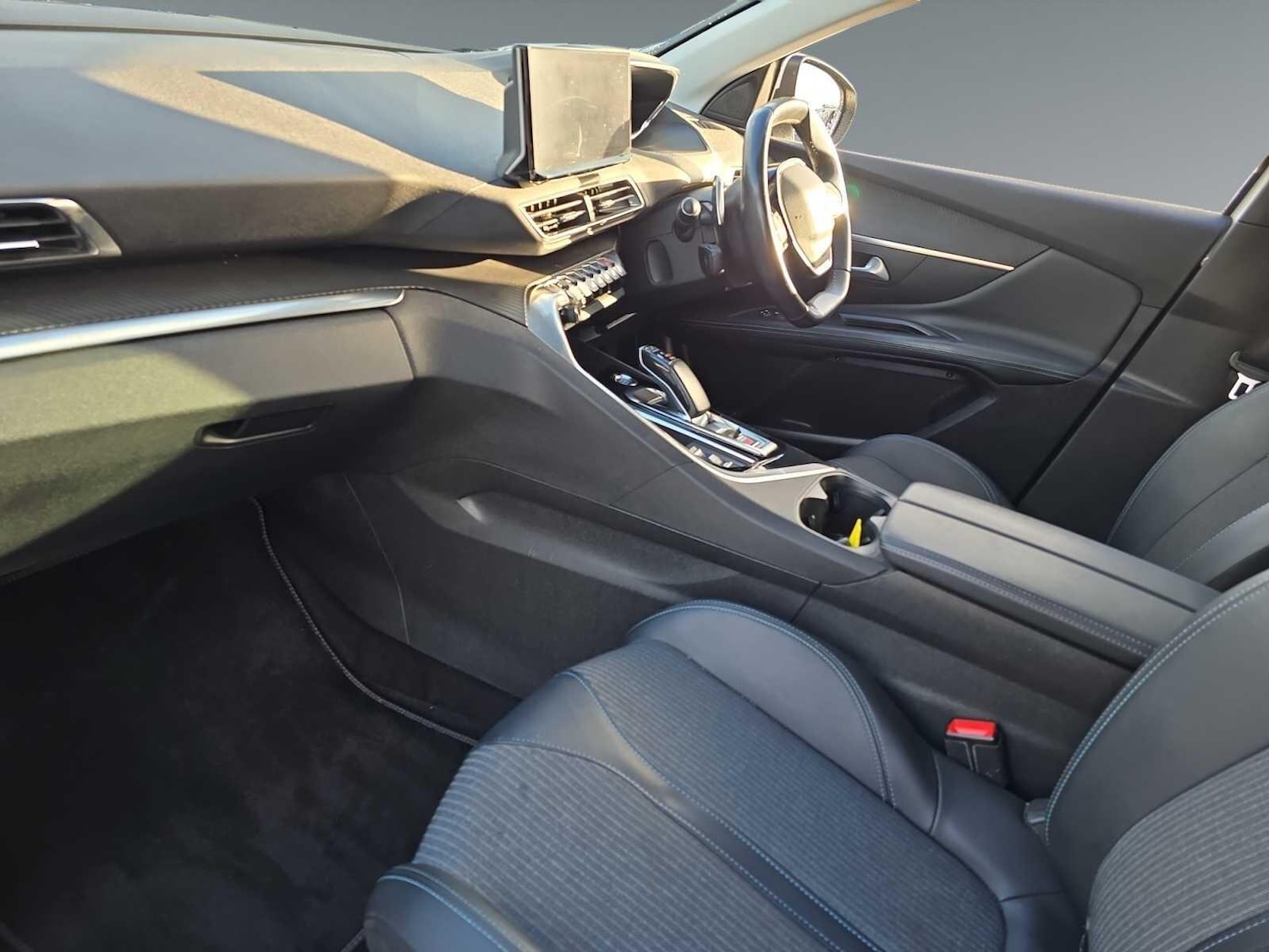 Used Peugeot 3008 2021 for sale - 76522326: Photo 10