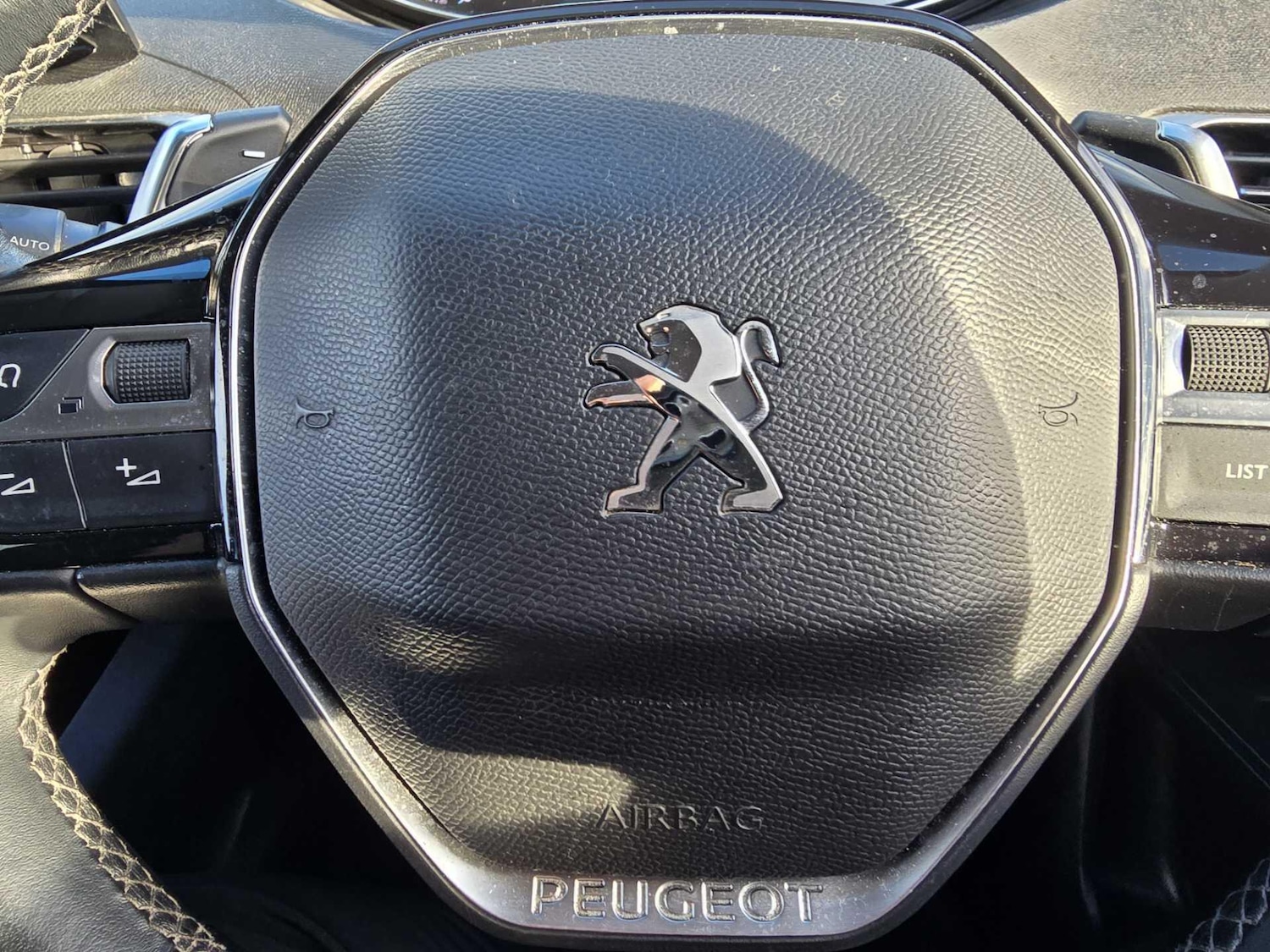 Used Peugeot 3008 2021 for sale - 76522326: Photo 27