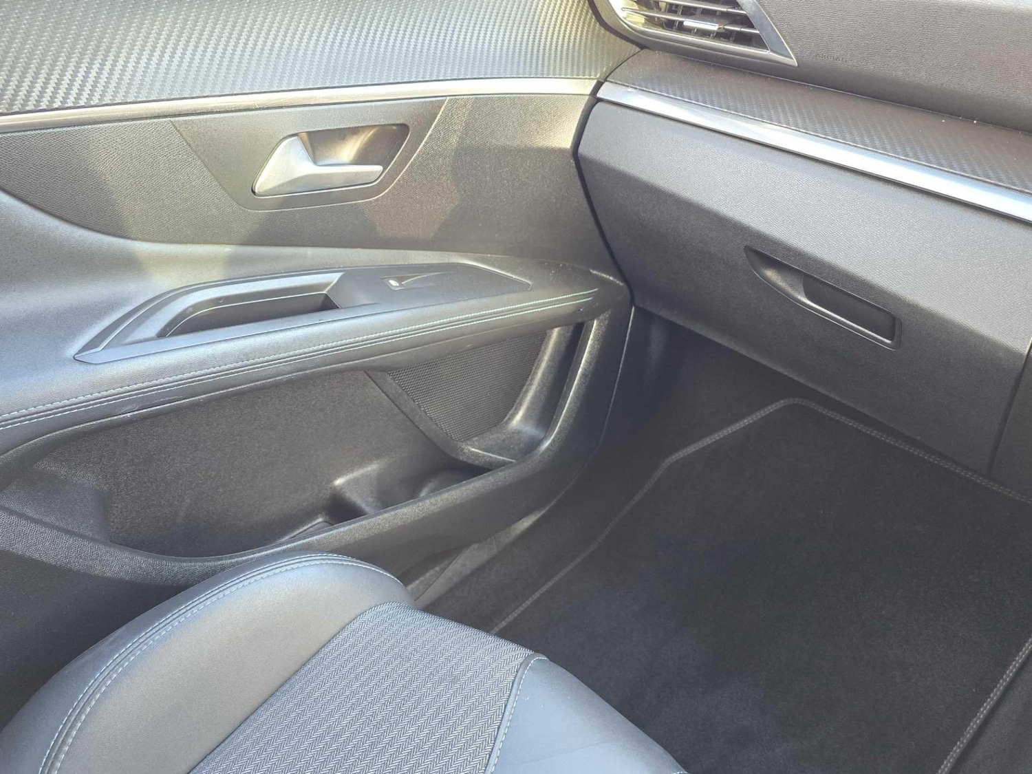 Used Peugeot 3008 2021 for sale - 76522326: Photo 33