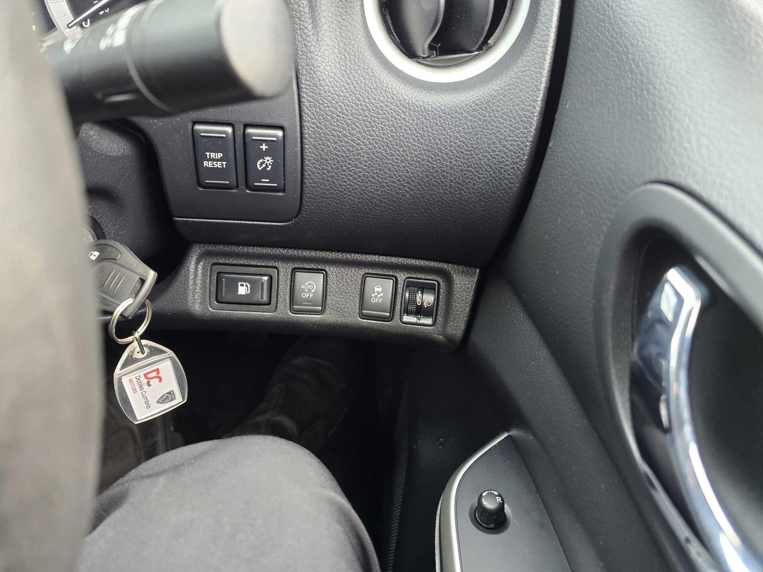 Used Nissan Navara 2019 for sale - 76728057: Photo 30