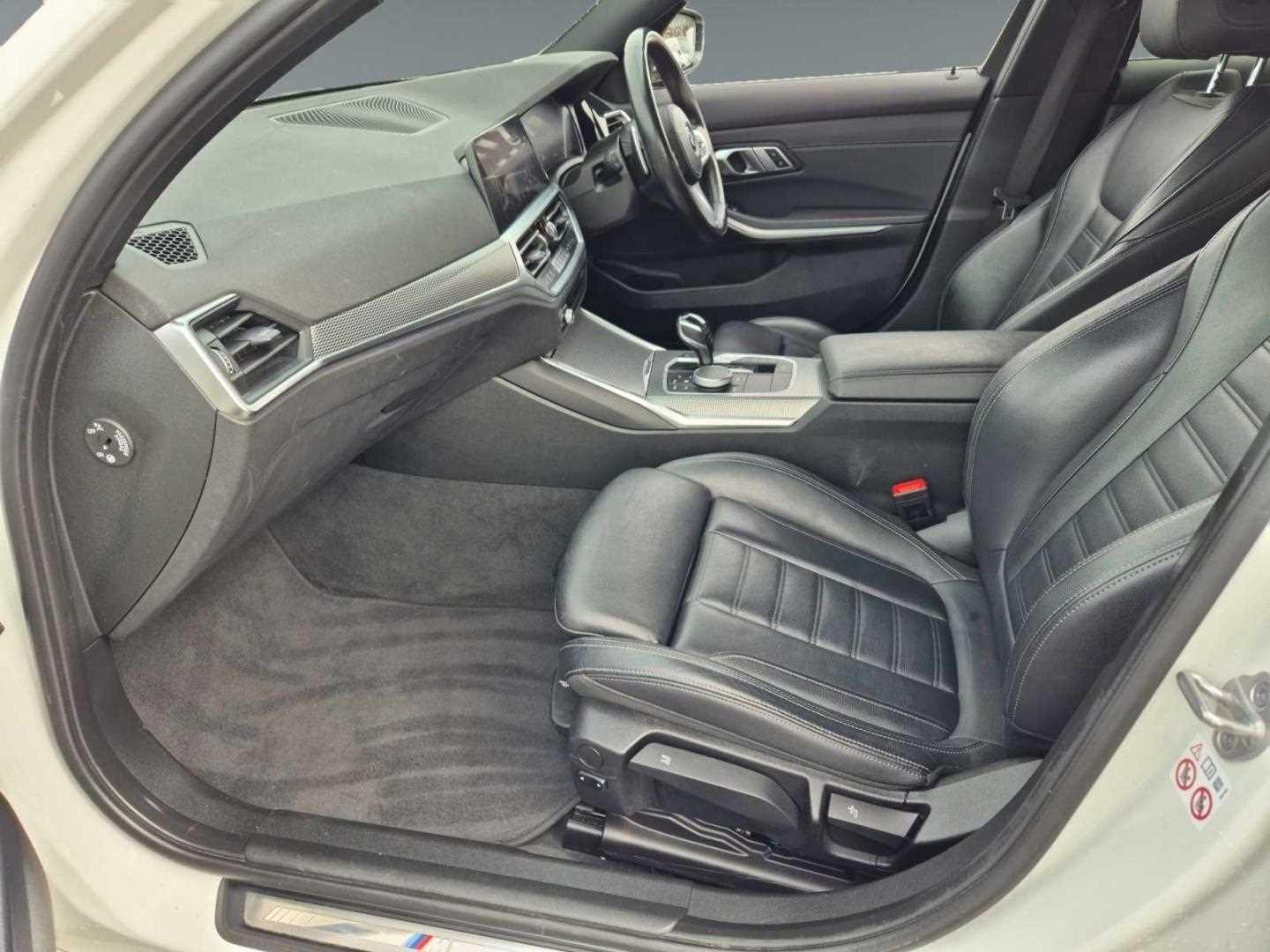 Used BMW 3 Series 2021 for sale - 76991090: Photo 10