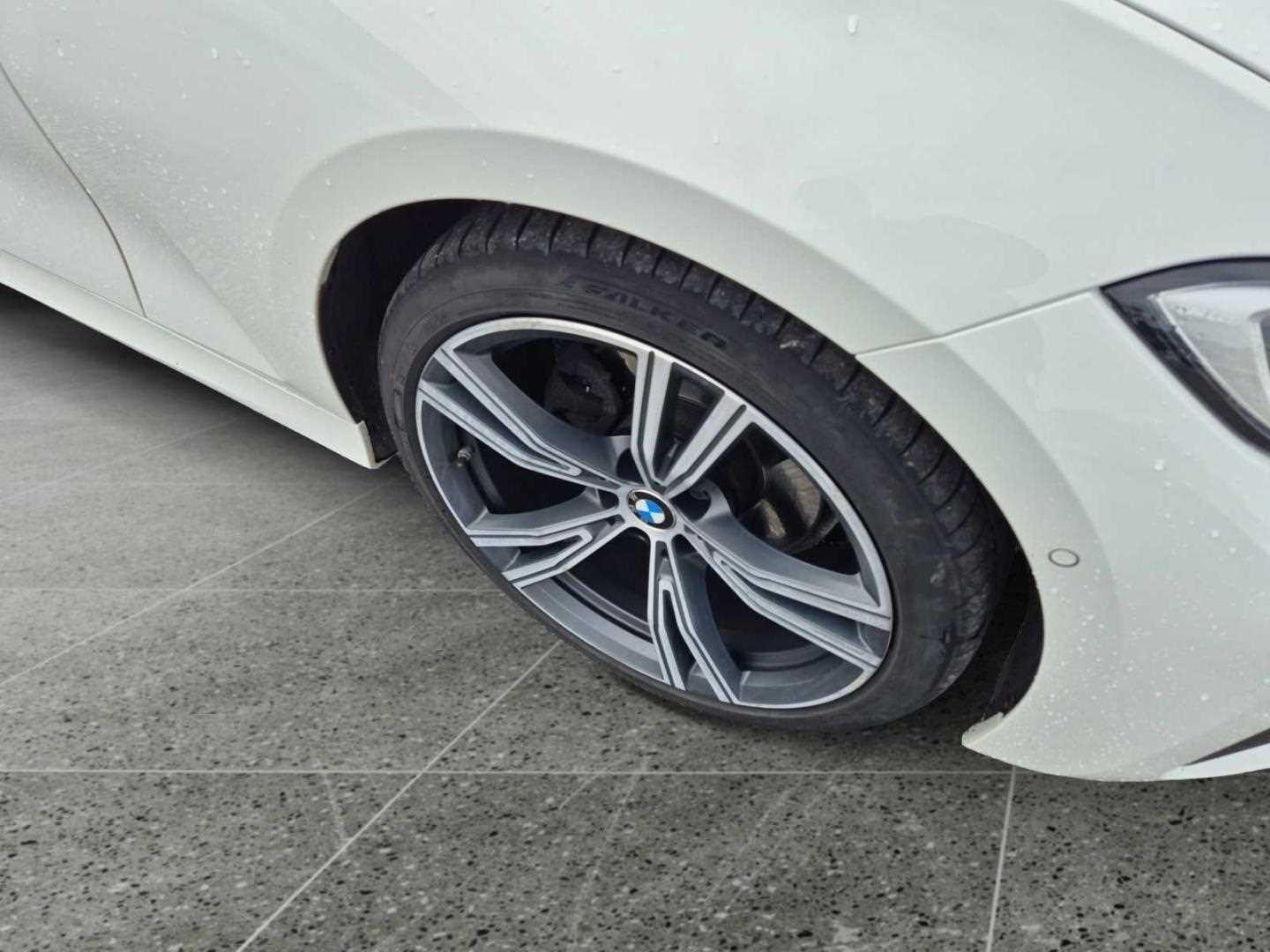 Used BMW 3 Series 2021 for sale - 76991090: Photo 23