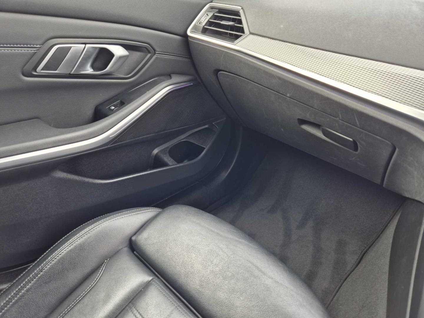 Used BMW 3 Series 2021 for sale - 76991090: Photo 34