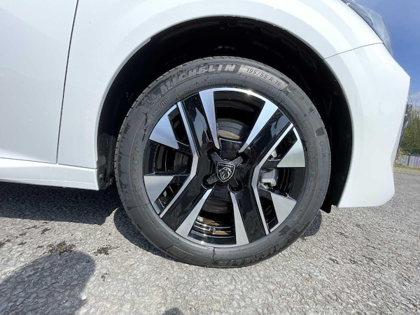 Used Peugeot 208 2024 for sale - 71152599: Photo 9