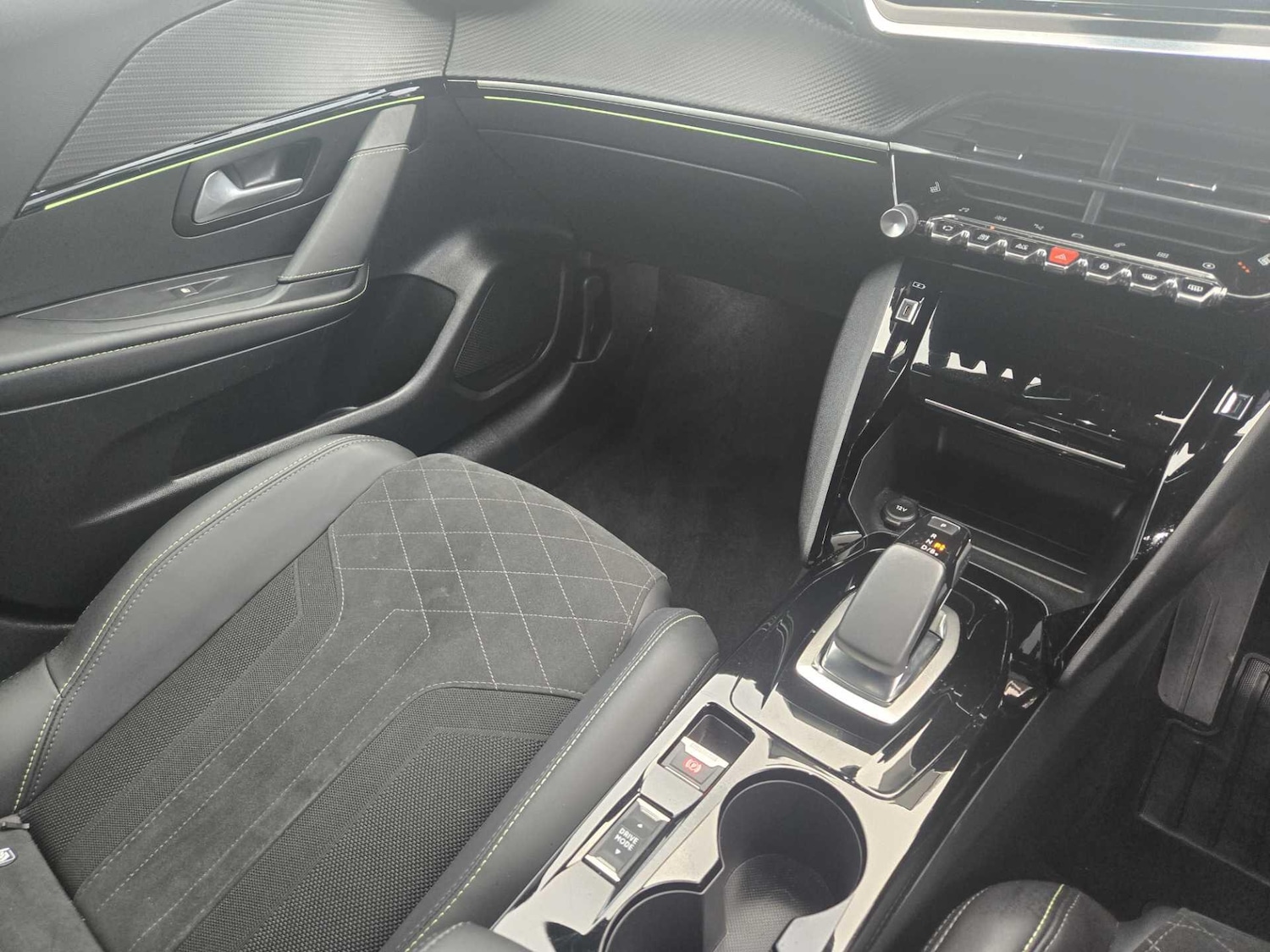 Used Peugeot 208 for sale - 76997503: Photo 28