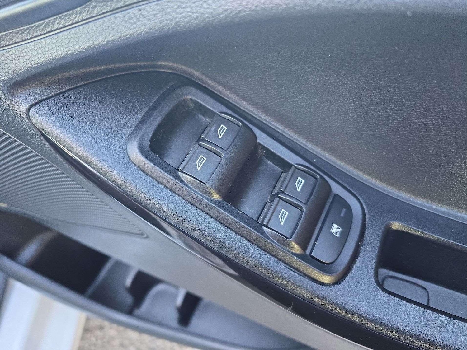 Used Ford Ka+ 2017 for sale - 77156636: Photo 15