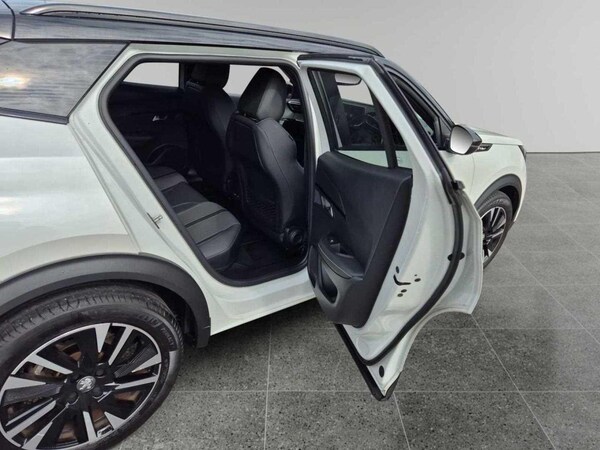 Used Peugeot 2008 2020 for sale - 75539815: Photo 17