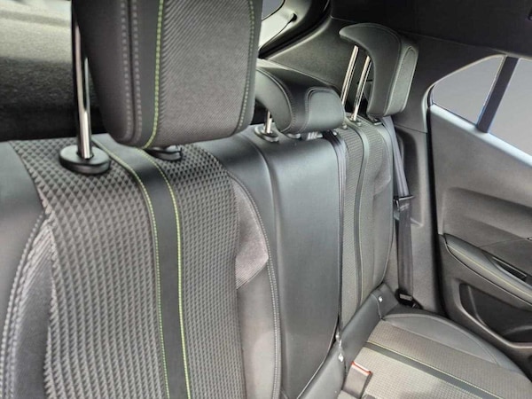 Used Peugeot 2008 2020 for sale - 75539815: Photo 20