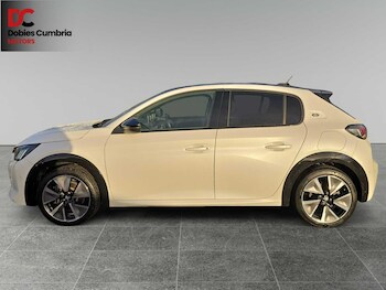 Used Peugeot 208 2021 for sale - 76753289: Photo