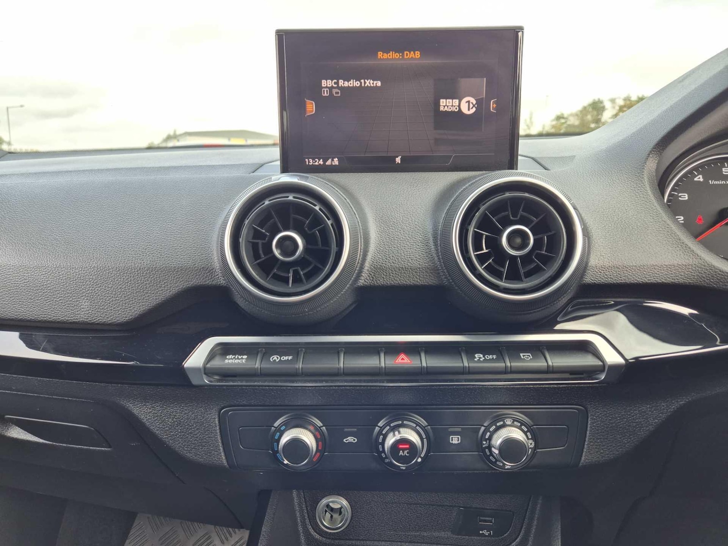 Used Audi Q2 2019 for sale - 76099059: Photo 30