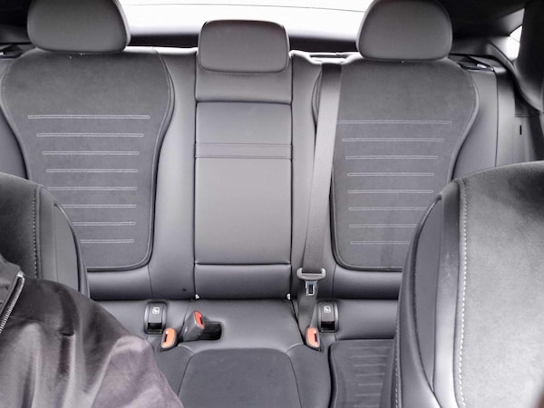 Used Mercedes-Benz GLC 2024 for sale - 76199702: Photo 33