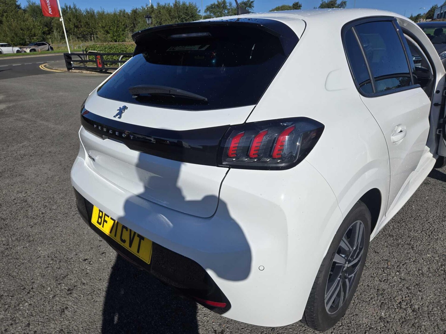 Used Peugeot 208 2021 for sale - 76020206: Photo 33