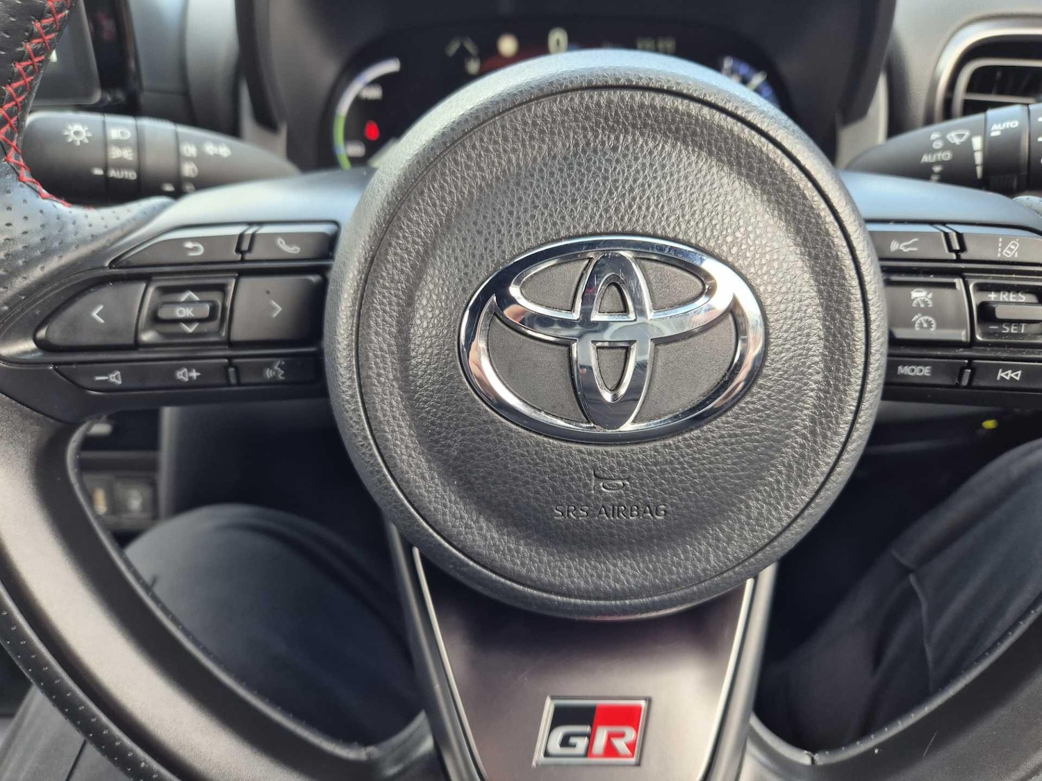 Used Toyota Yaris 2023 for sale - 76214993: Photo 26