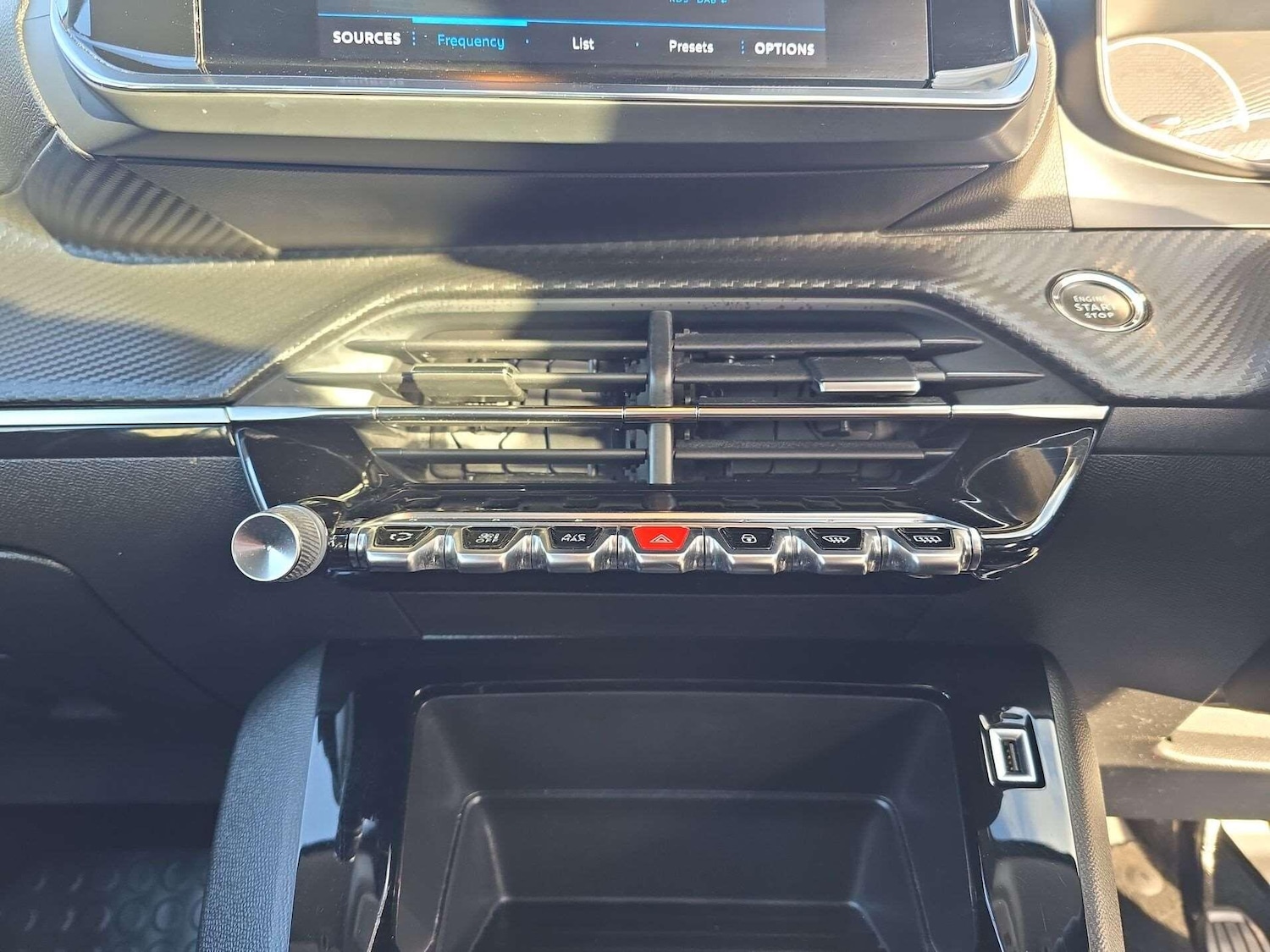 Used Peugeot 208 2020 for sale - 77215417: Photo 31