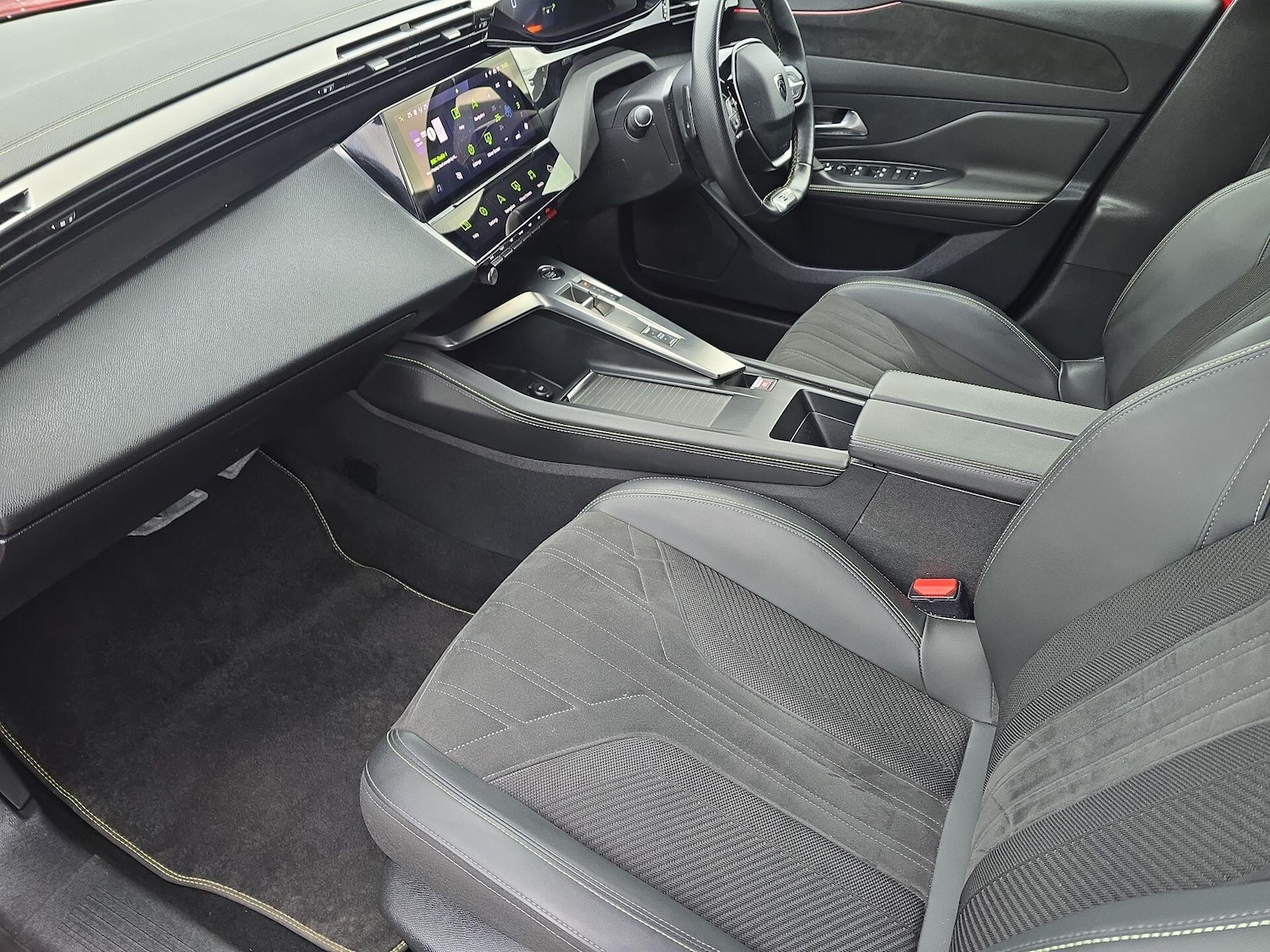 Used Peugeot 408 2023 for sale - 77612314: Photo 14