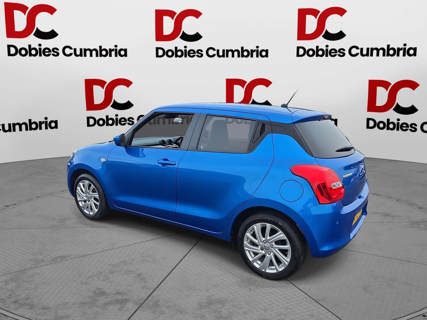 Used Suzuki Swift 2023 for sale - 77202731: Photo 9