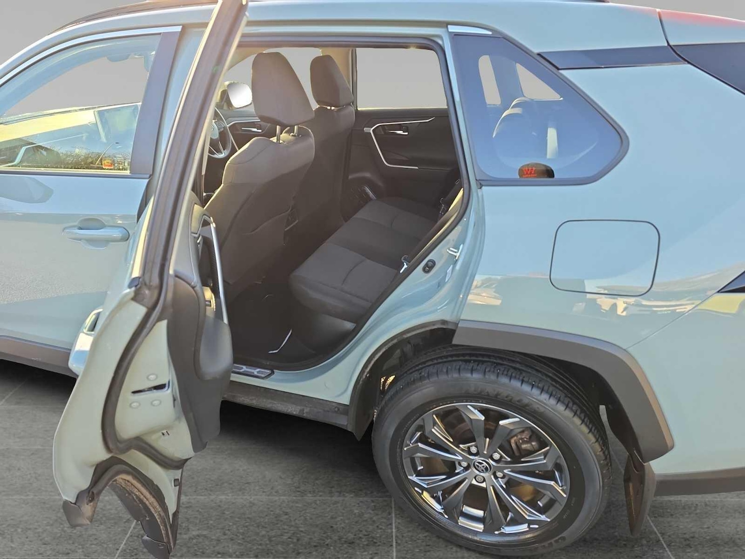 Used Toyota RAV4 2022 for sale - 76646325: Photo 13