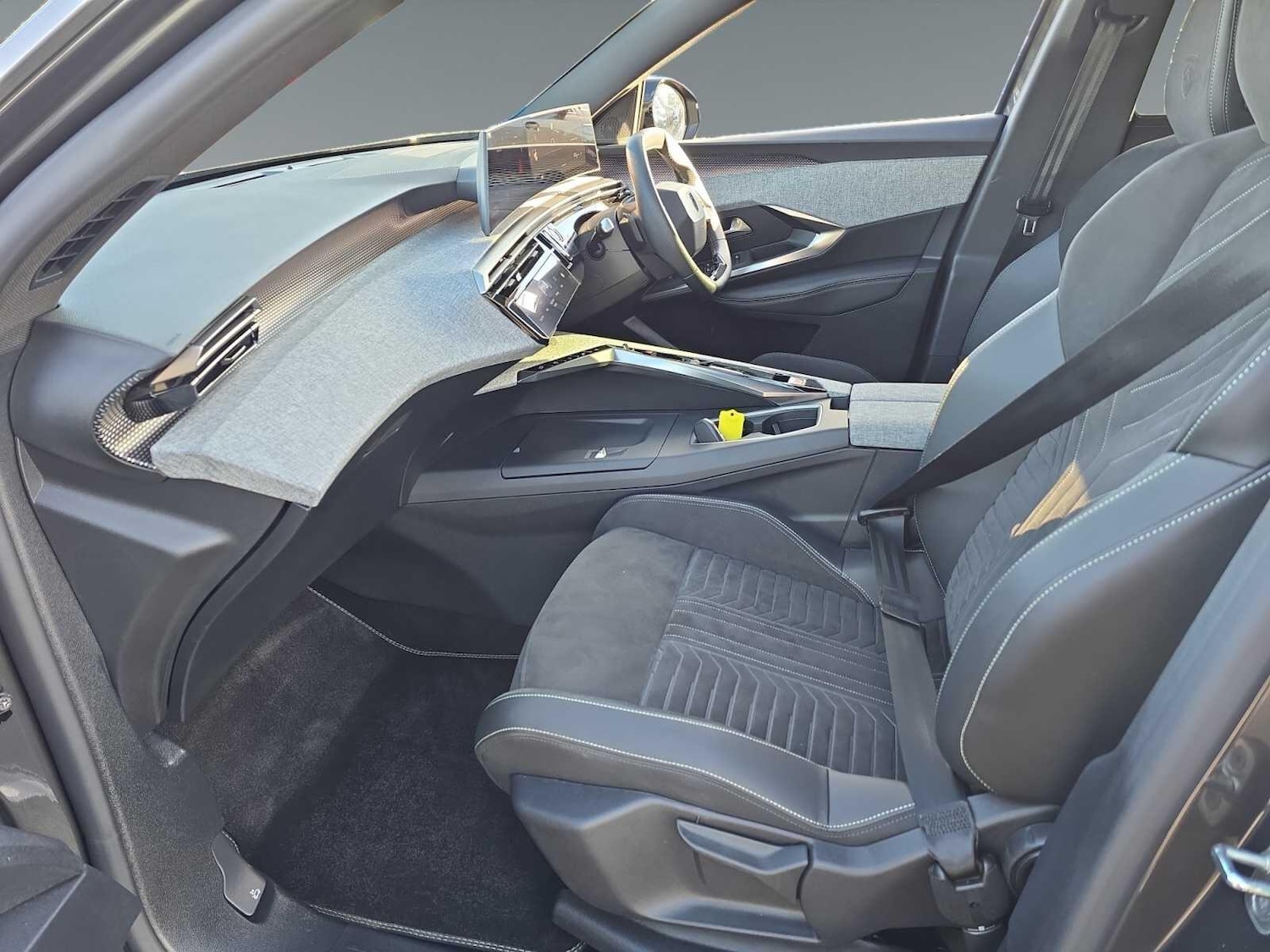 Used Peugeot 3008 2024 for sale - 76994592: Photo 10