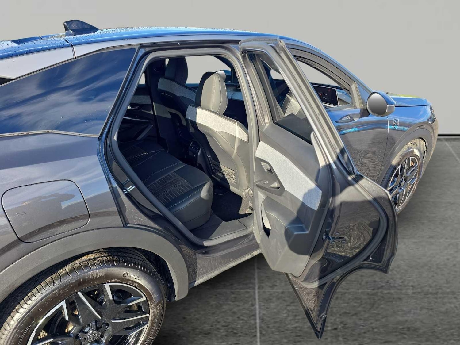 Used Peugeot 3008 2024 for sale - 76994592: Photo 15