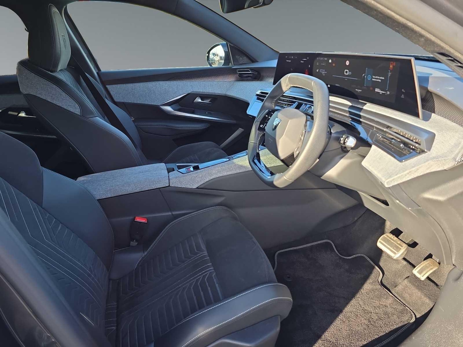 Used Peugeot 3008 2024 for sale - 76994592: Photo 18