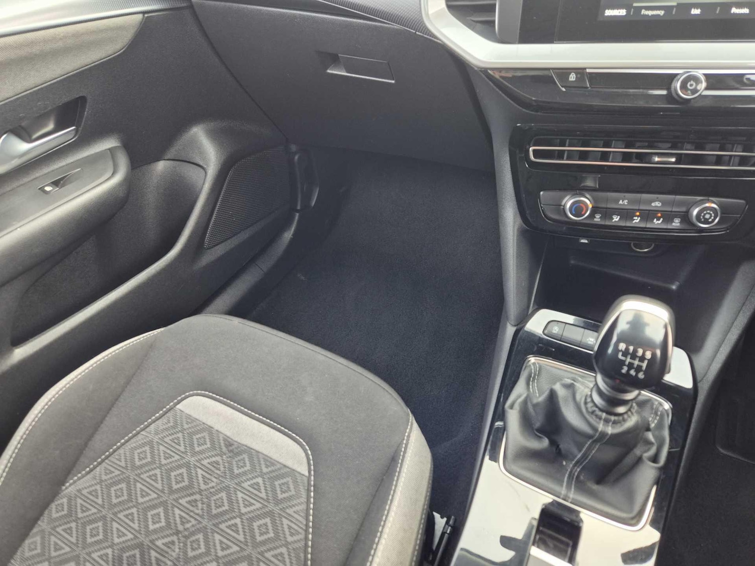 Used Vauxhall Mokka 2022 for sale - 77330370: Photo 30