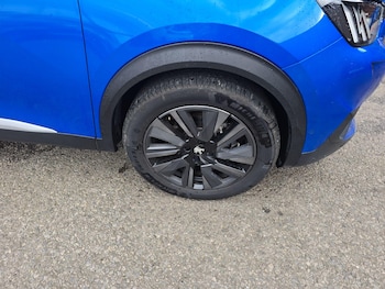Used Peugeot 2008 2022 for sale - 78471830: Photo