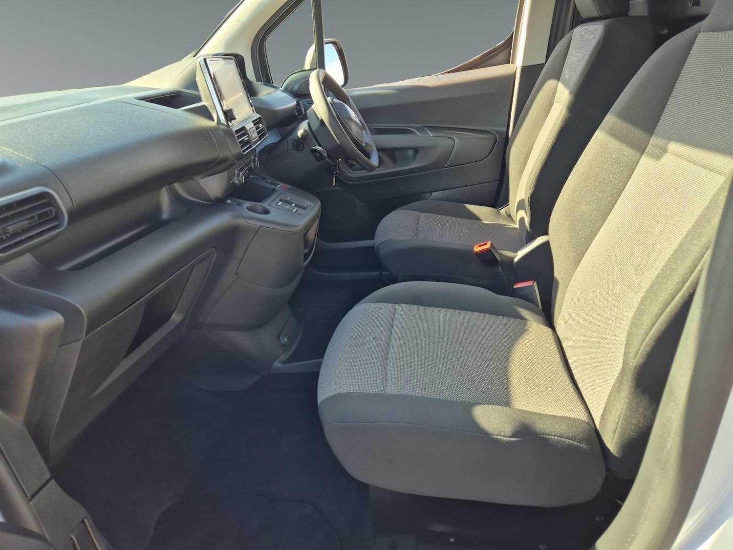 Used Peugeot Partner 2024 for sale - 76072633: Photo 10