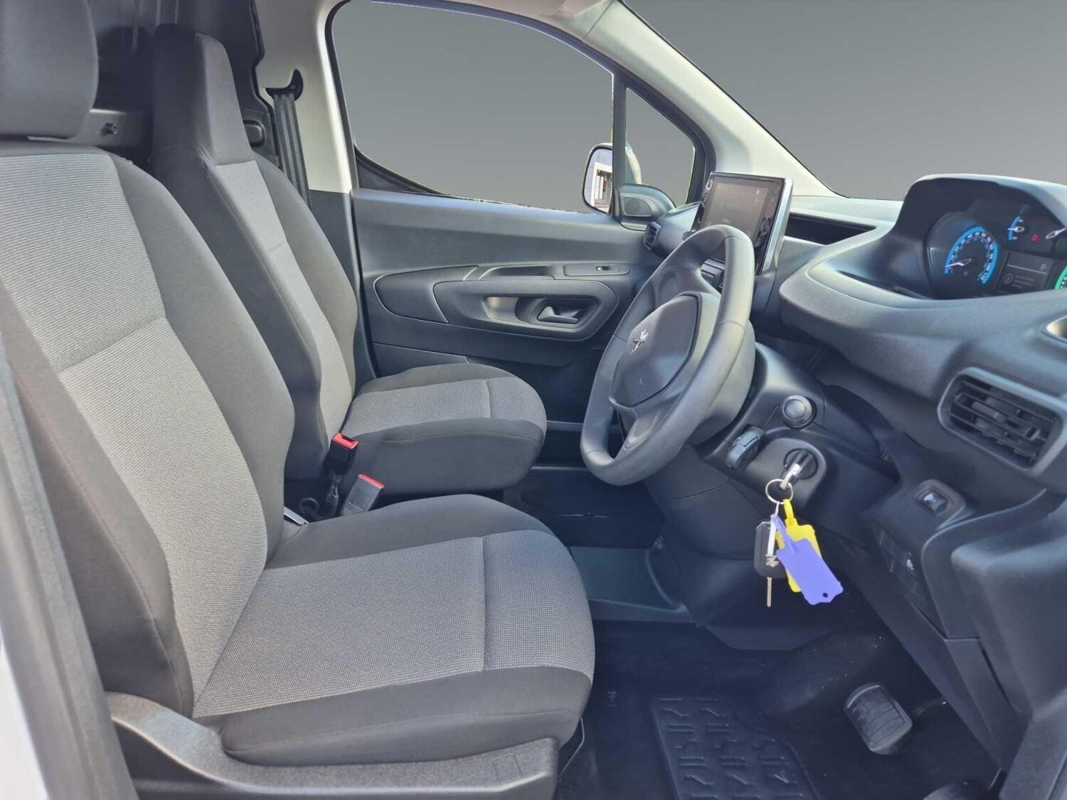 Used Peugeot Partner 2024 for sale - 76072633: Photo 17