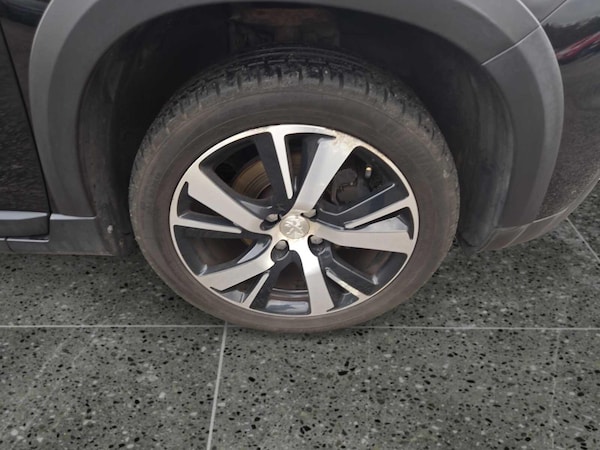 Used Peugeot 2008 2017 for sale - 76175396: Photo 10