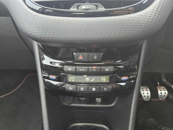 Used Peugeot 2008 2017 for sale - 76175396: Photo 26