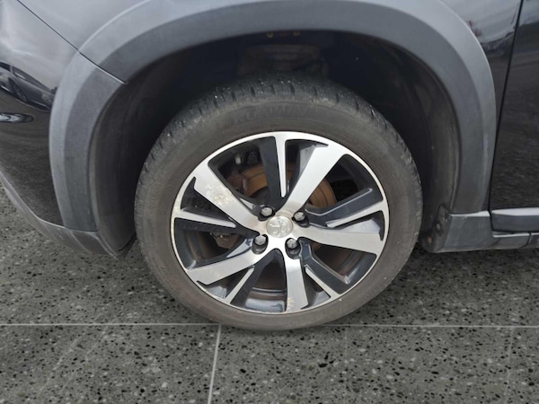 Used Peugeot 2008 2017 for sale - 76175396: Photo 9