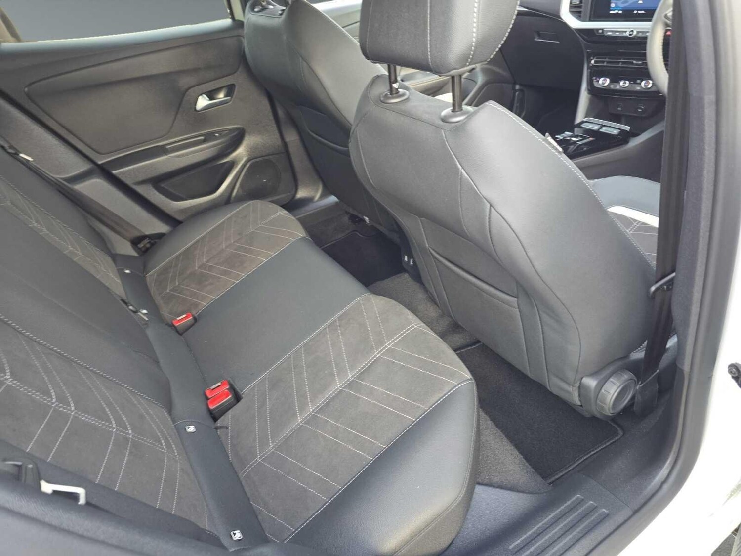 Used Vauxhall Mokka 2024 for sale - 76422723: Photo 16