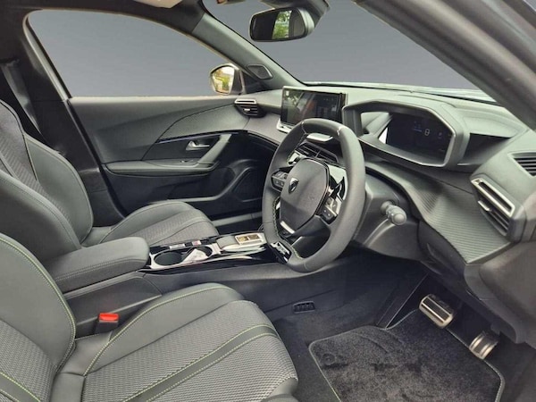 Used Peugeot 2008 2025 for sale - 75578665: Photo 18