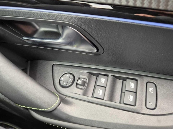 Used Peugeot 2008 2025 for sale - 75578665: Photo 33