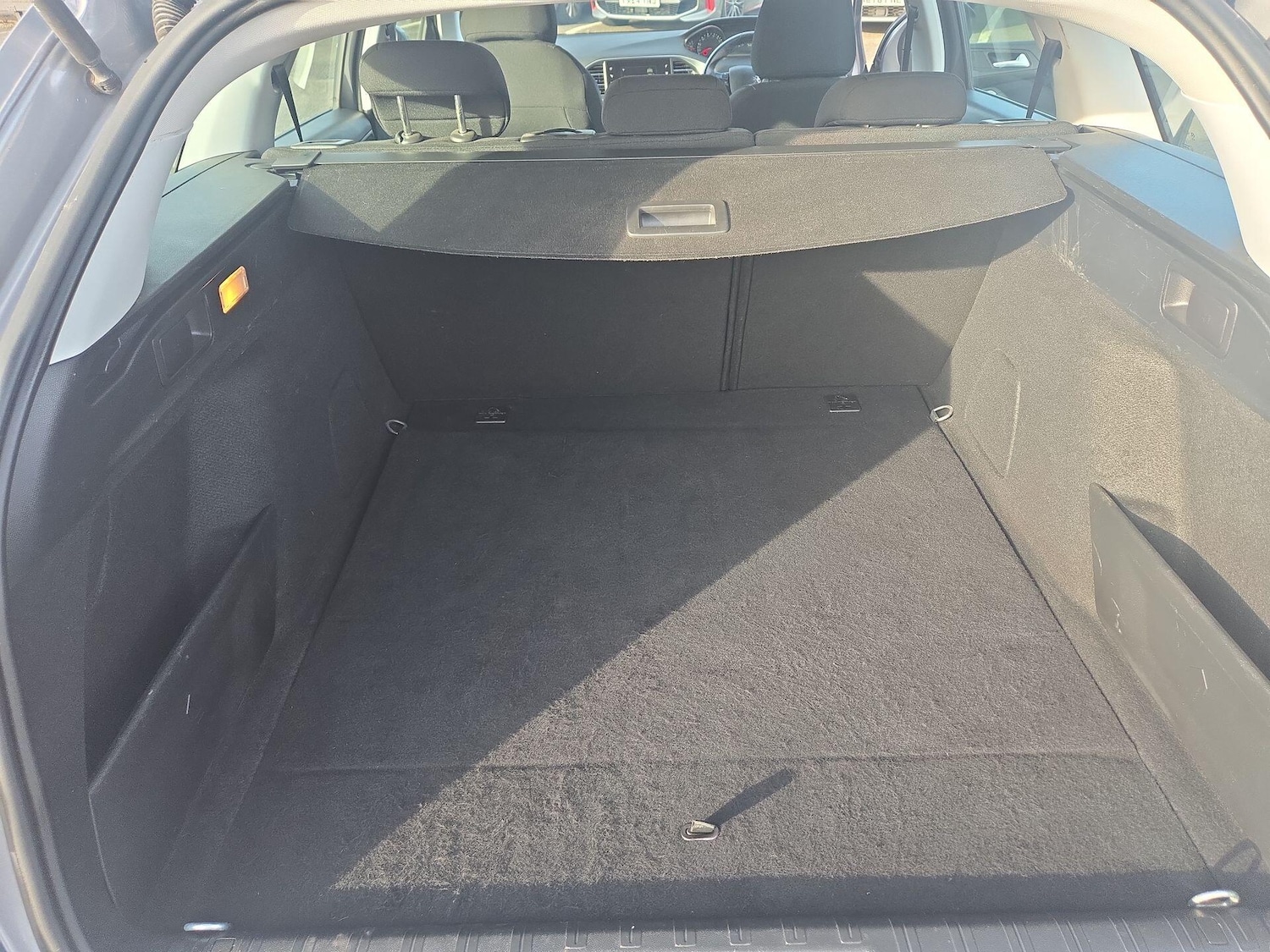 Used Peugeot 308 2018 for sale - 77564866: Photo 16