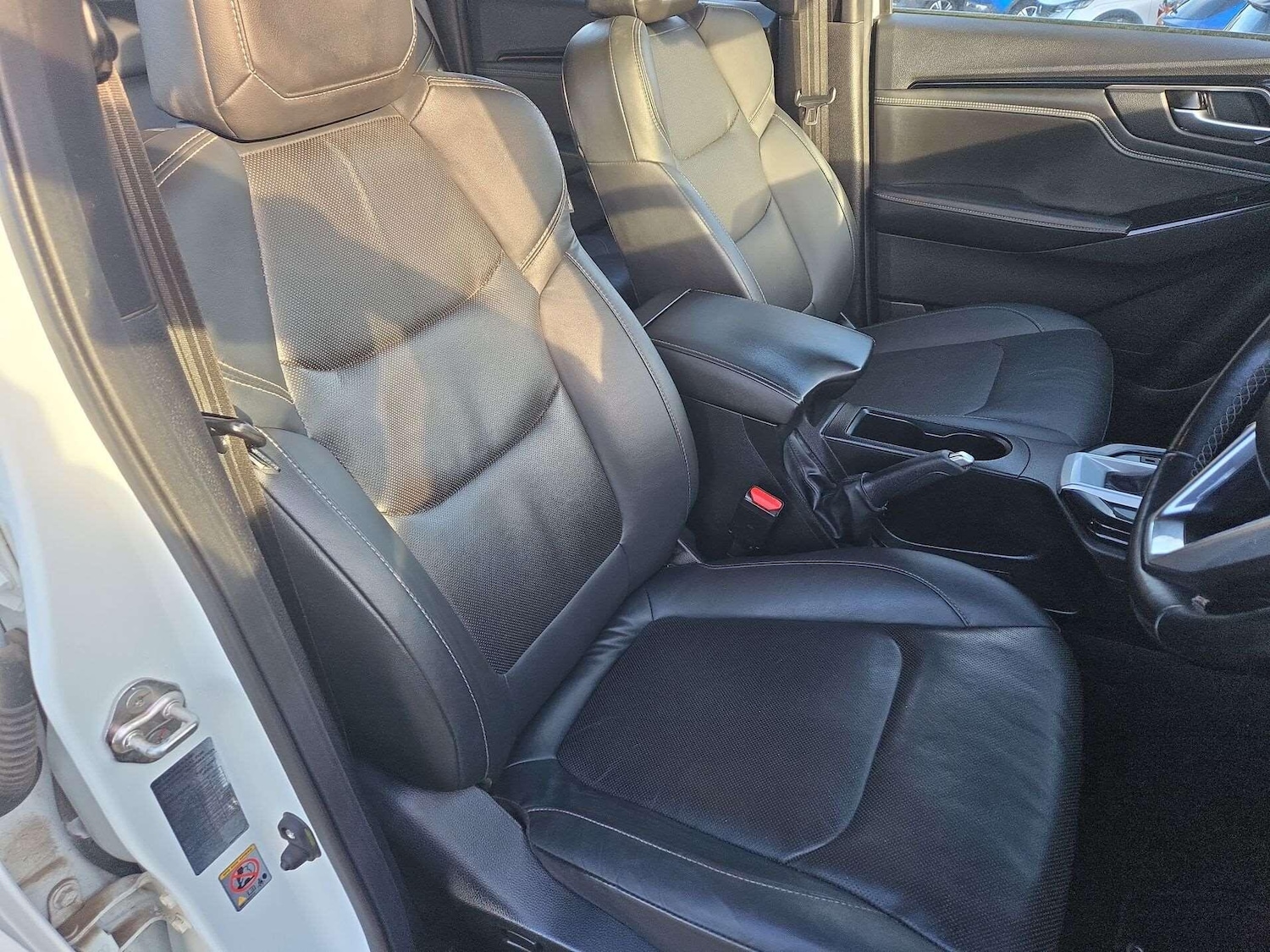 Used Isuzu D-Max 2022 for sale - 77156062: Photo 28