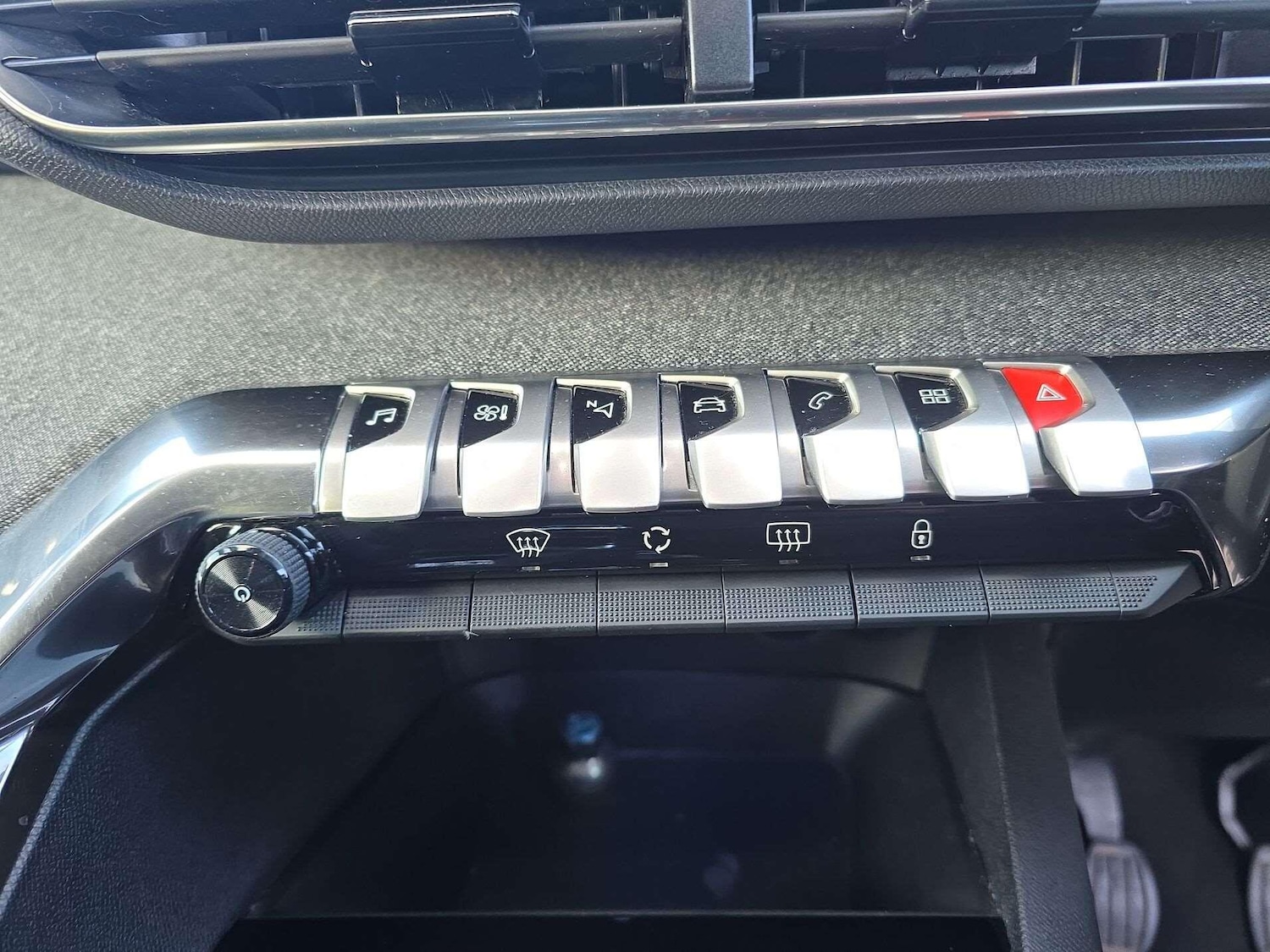 Used Peugeot 3008 2021 for sale - 77155950: Photo 27