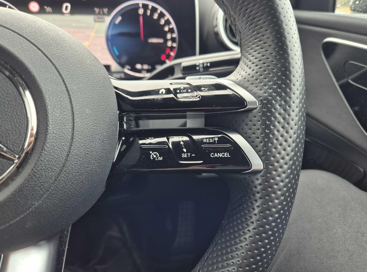 Used Mercedes-Benz GLC 2024 for sale - 76456689: Photo 29