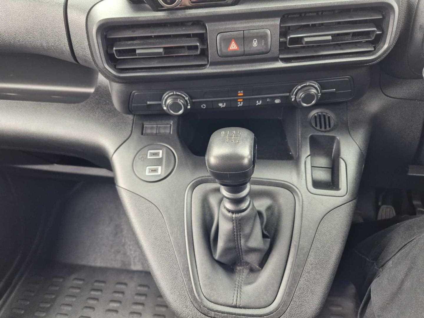 Vehicle 28