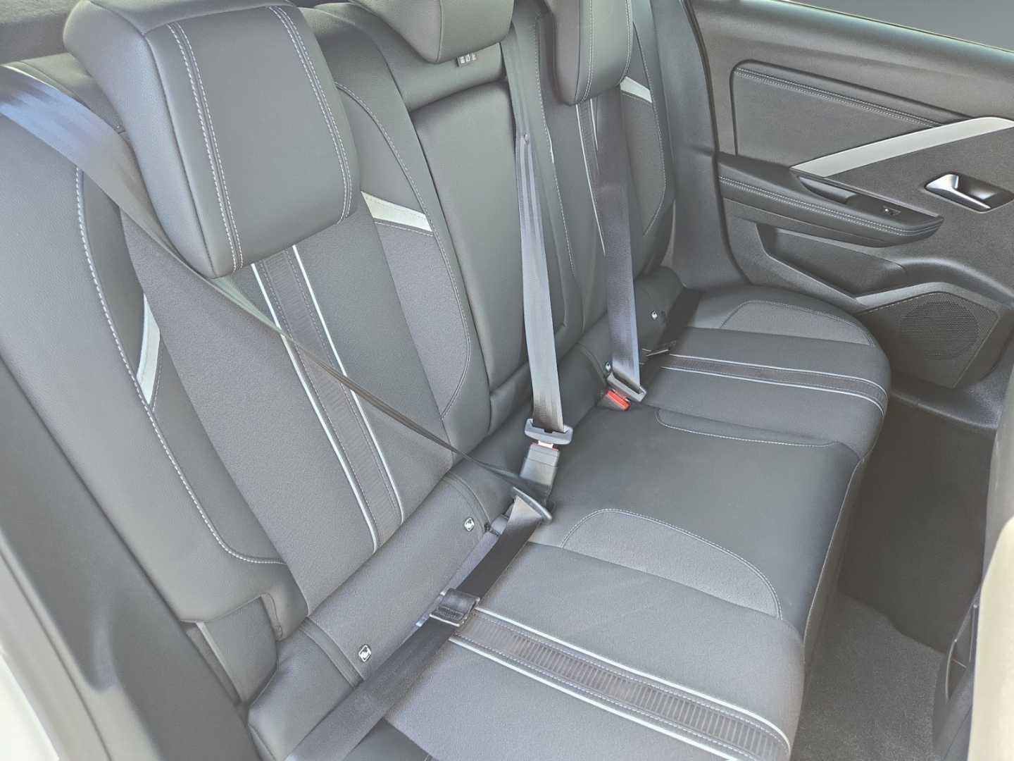 Used Vauxhall Astra 2024 for sale - 76996732: Photo 13