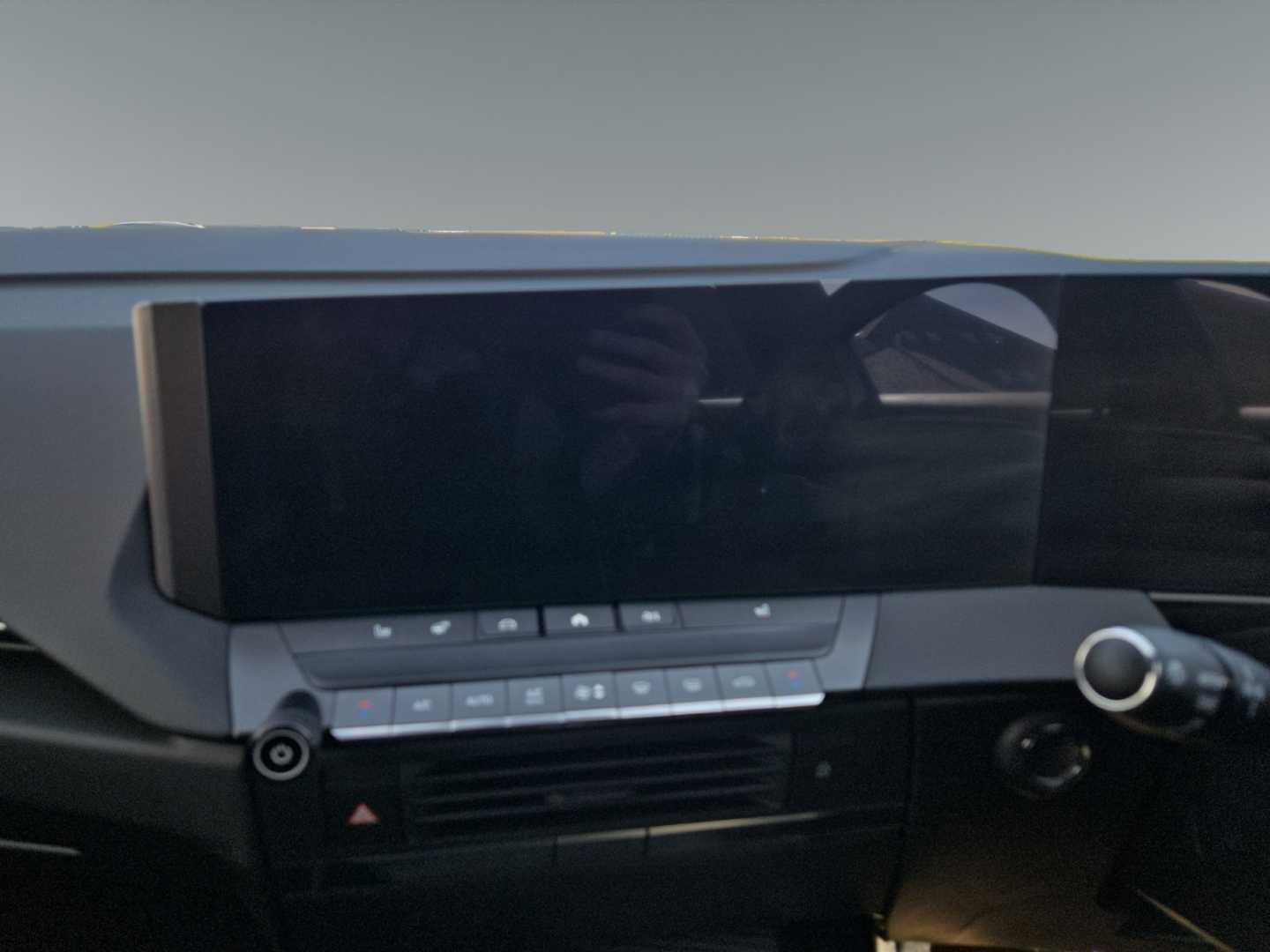 Used Vauxhall Astra 2024 for sale - 76996732: Photo 21