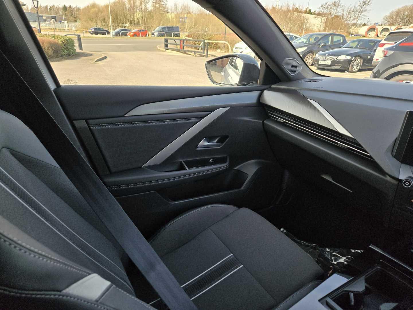 Used Vauxhall Astra 2024 for sale - 76996732: Photo 25