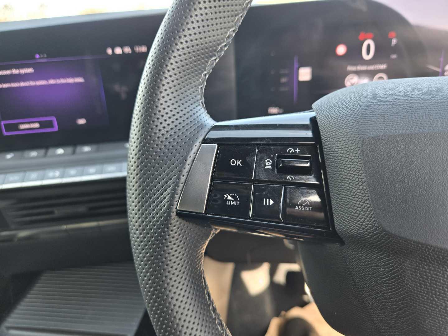 Used Vauxhall Astra 2024 for sale - 76996732: Photo 28