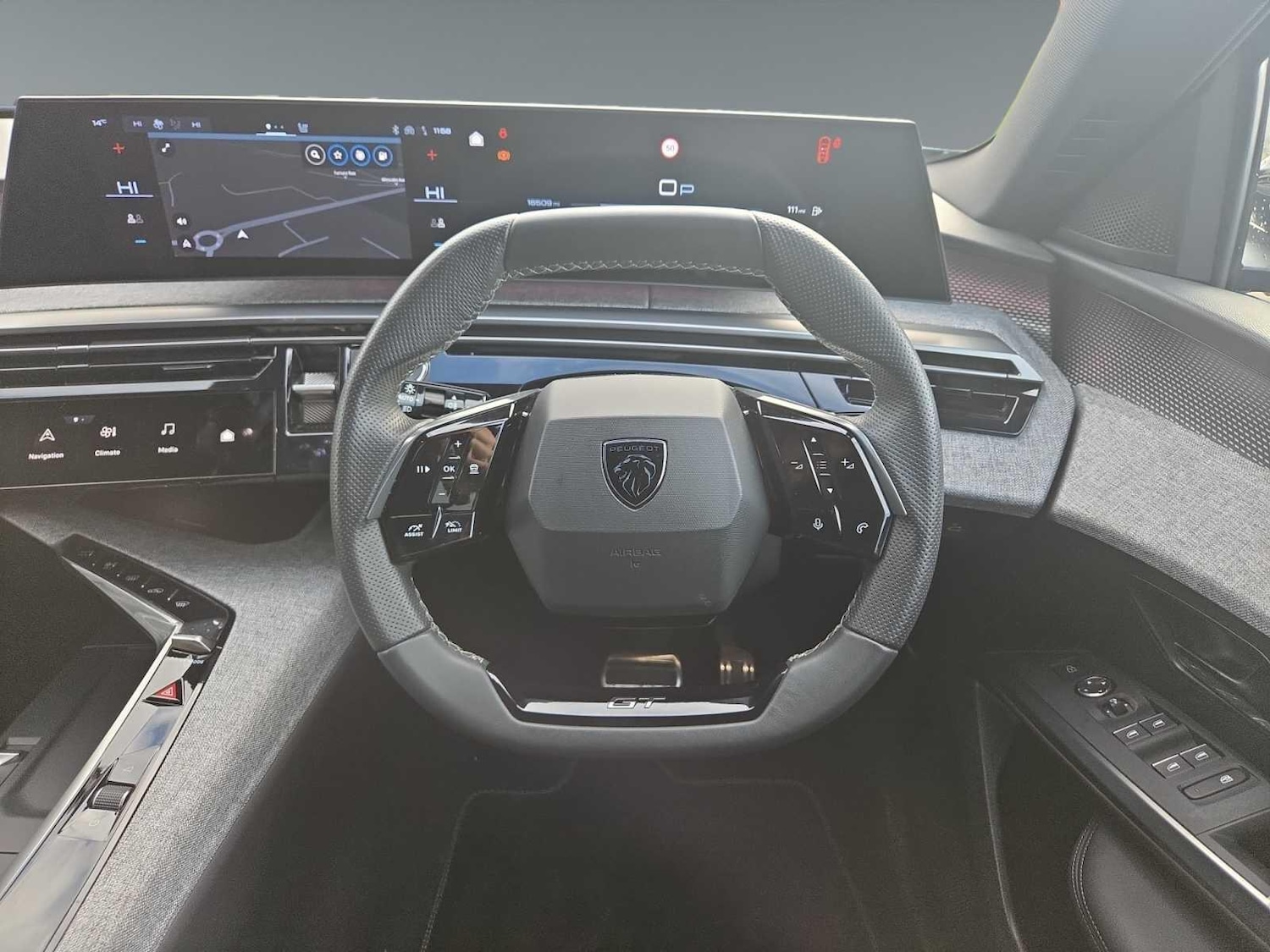 Used Peugeot 3008 2024 for sale - 76997632: Photo 14