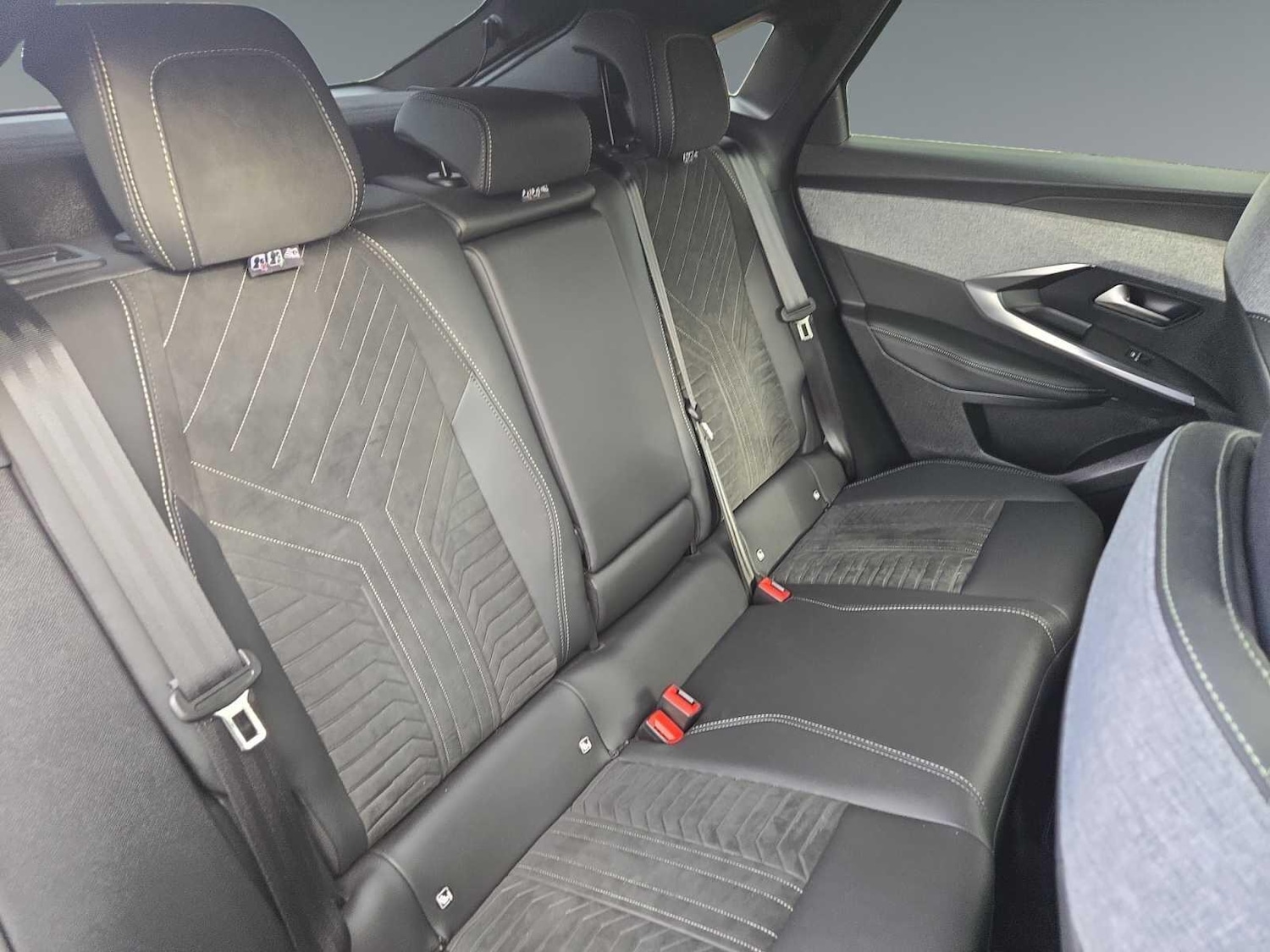 Used Peugeot 3008 2024 for sale - 76997632: Photo 18