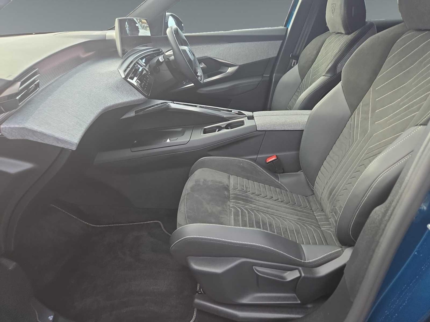 Used Peugeot 3008 2024 for sale - 76997632: Photo 20