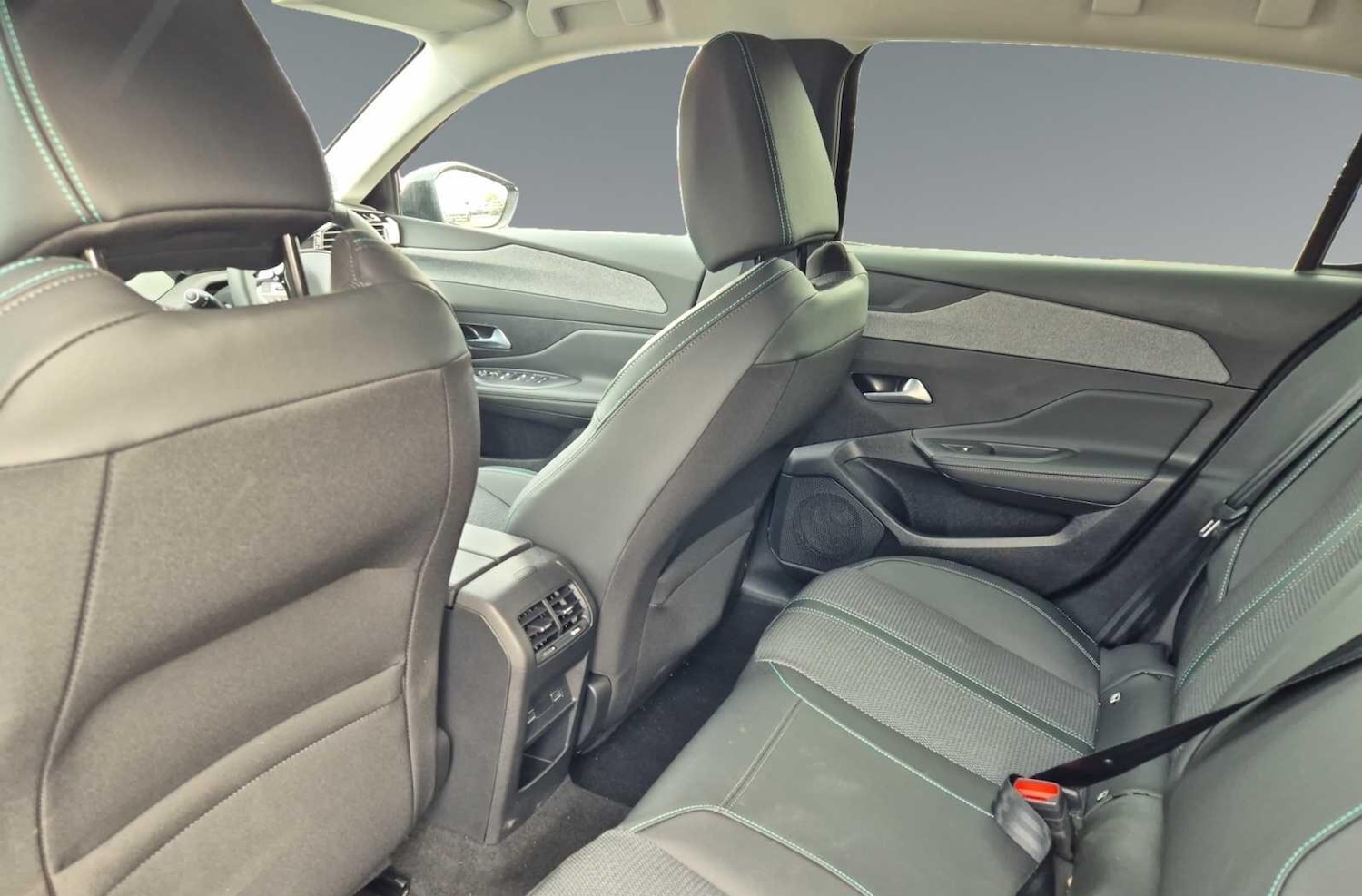 Used Peugeot 308 2025 for sale - 77254640: Photo 12