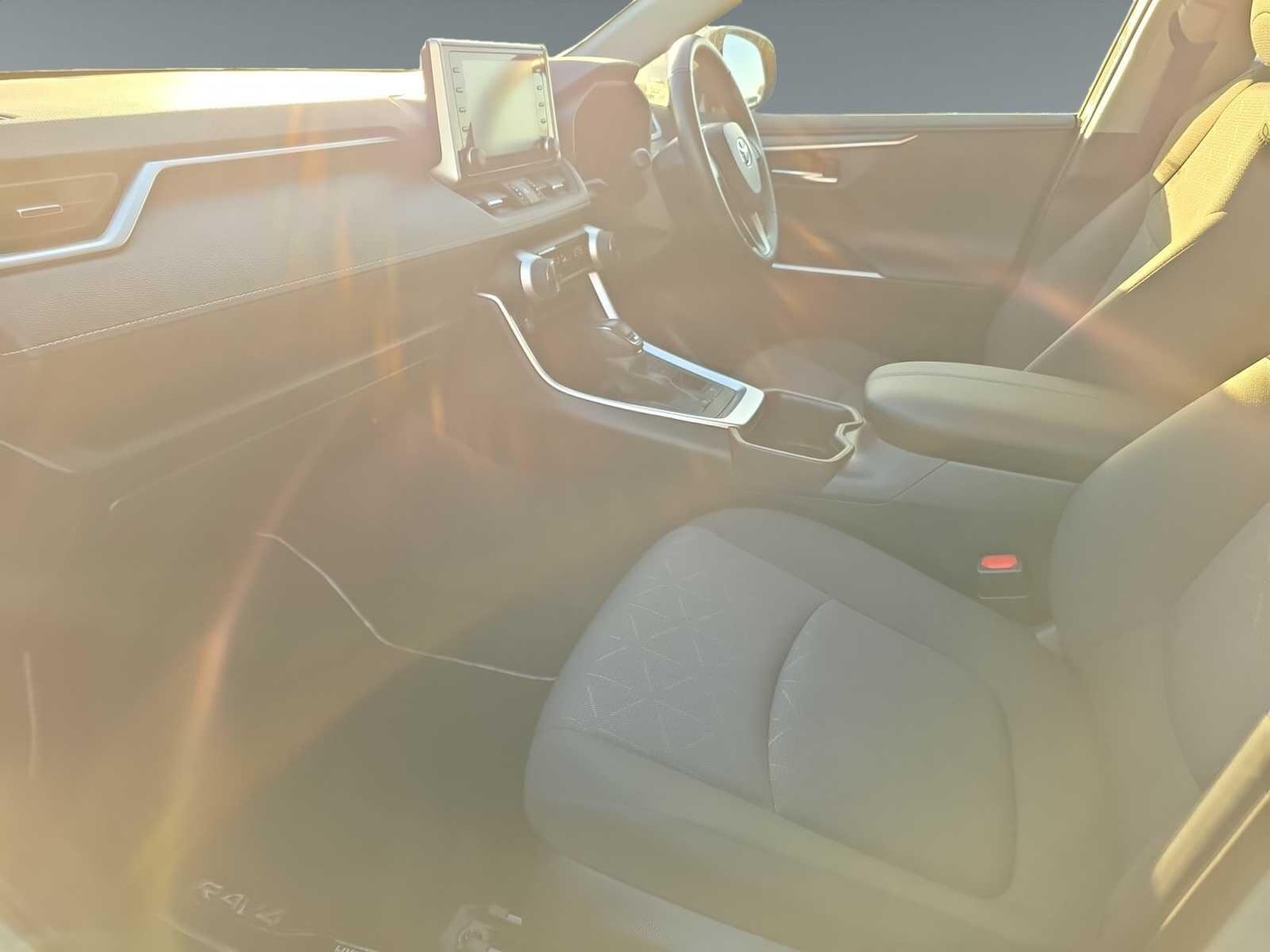 Used Toyota RAV4 for sale - 76997359: Photo 12